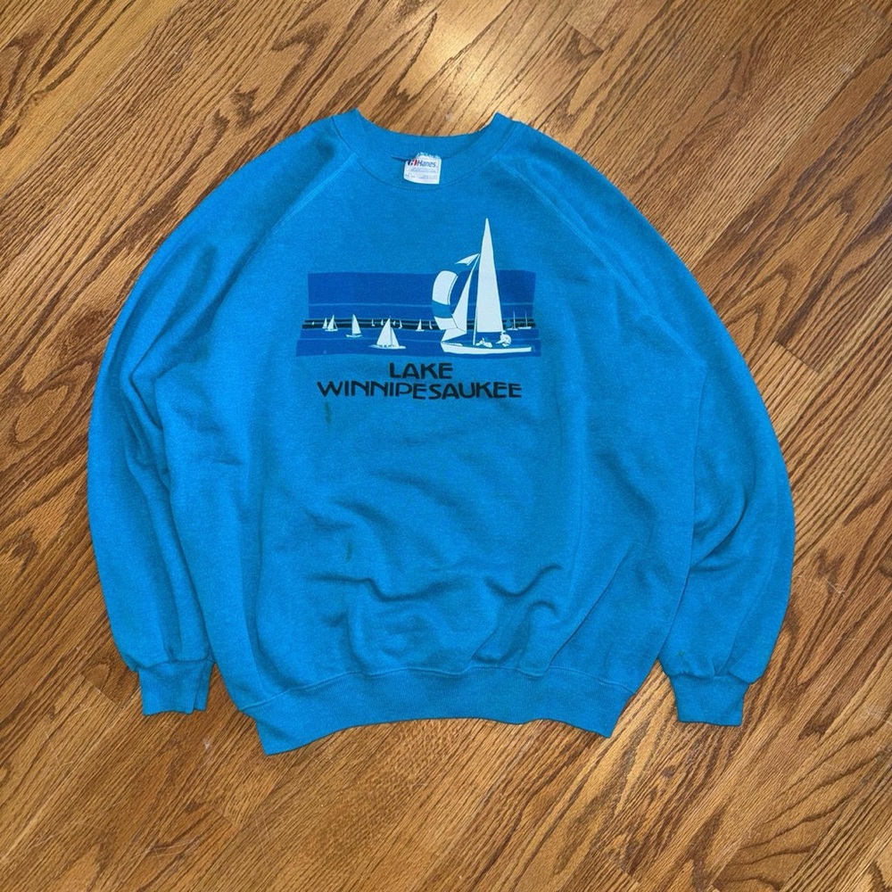 Vintage Hanes Blue Lake Winnipesaukee Sailboat Sweatshirt XL